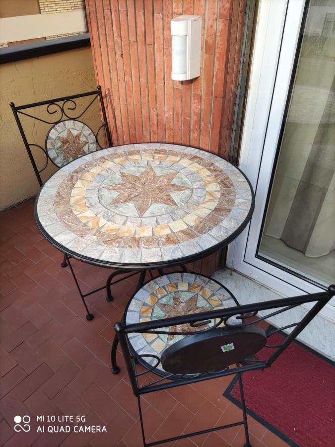 La Casa Dei Nonni Apartment Roma Exterior foto